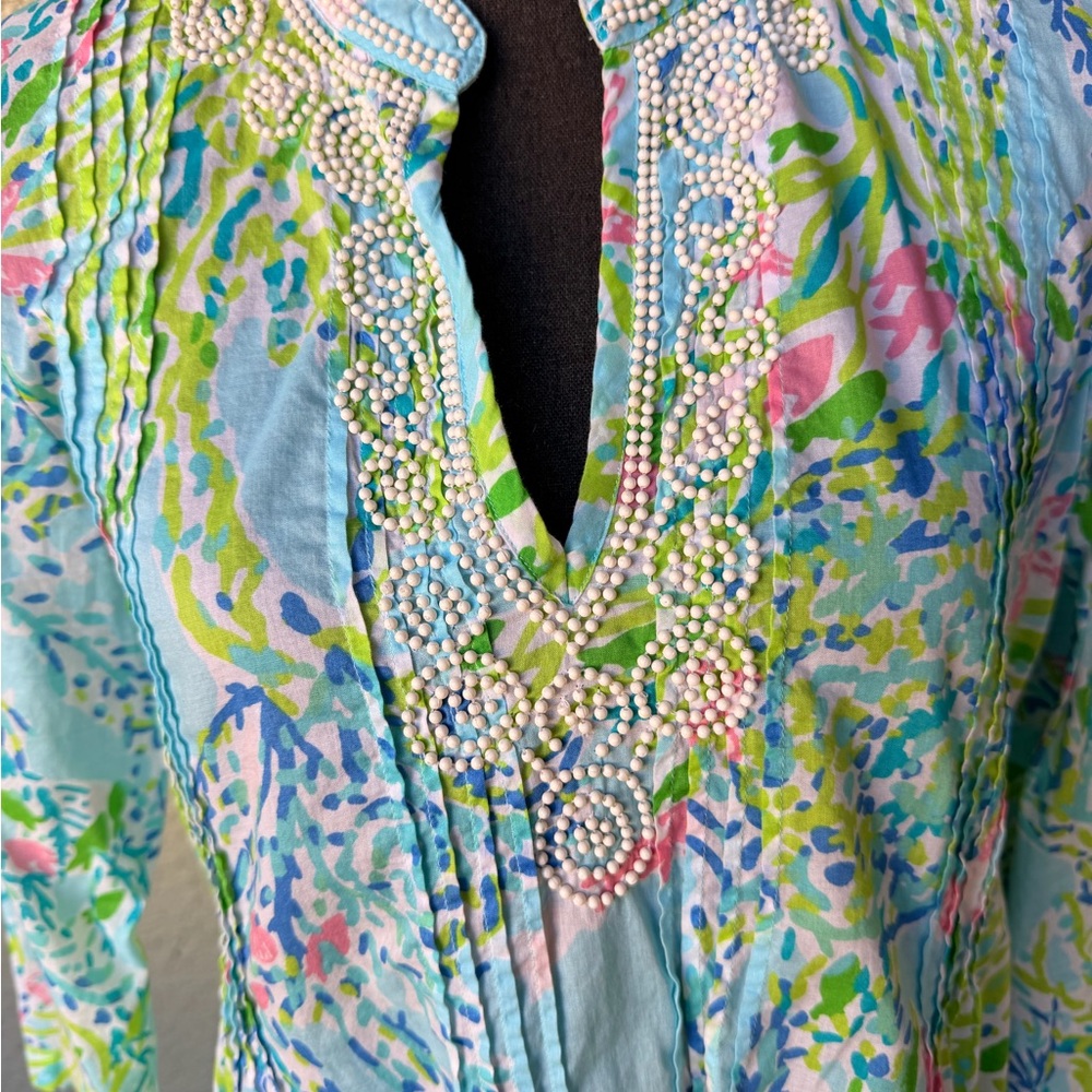 Lilly Pulitzer Beaded Tunic Top Blue Green Print Size - Picture 3 of 9